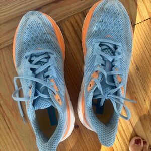HOKA Clifton 9 running shoes size 8.5 Blue Orange Pink Airy Blue Ice Water